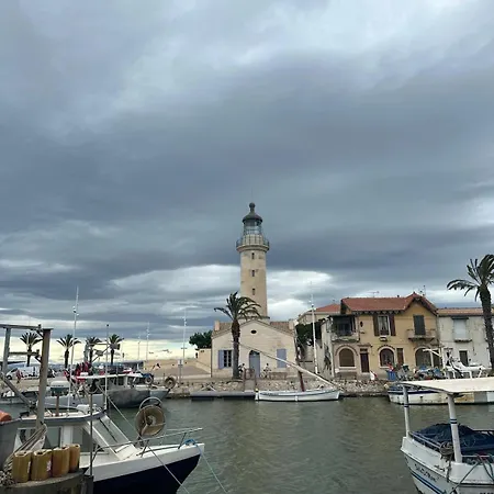 Pieds Dans L Eau En Camargue Le Grau-du-Roi